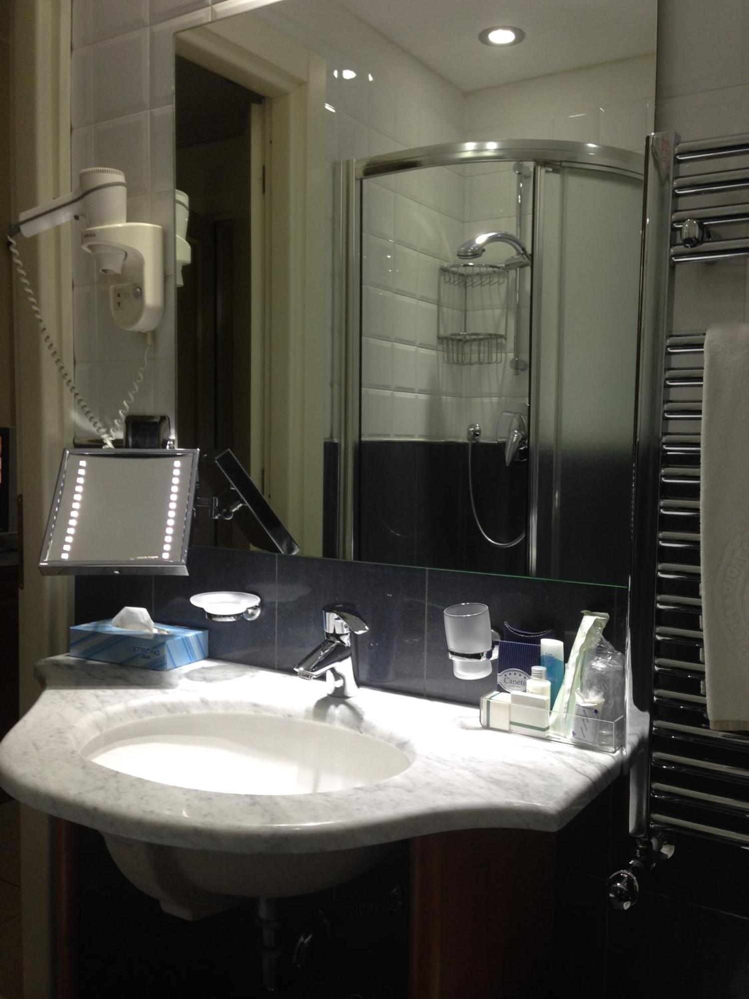 Hotel Villa Savoia Turin Phòng bức ảnh